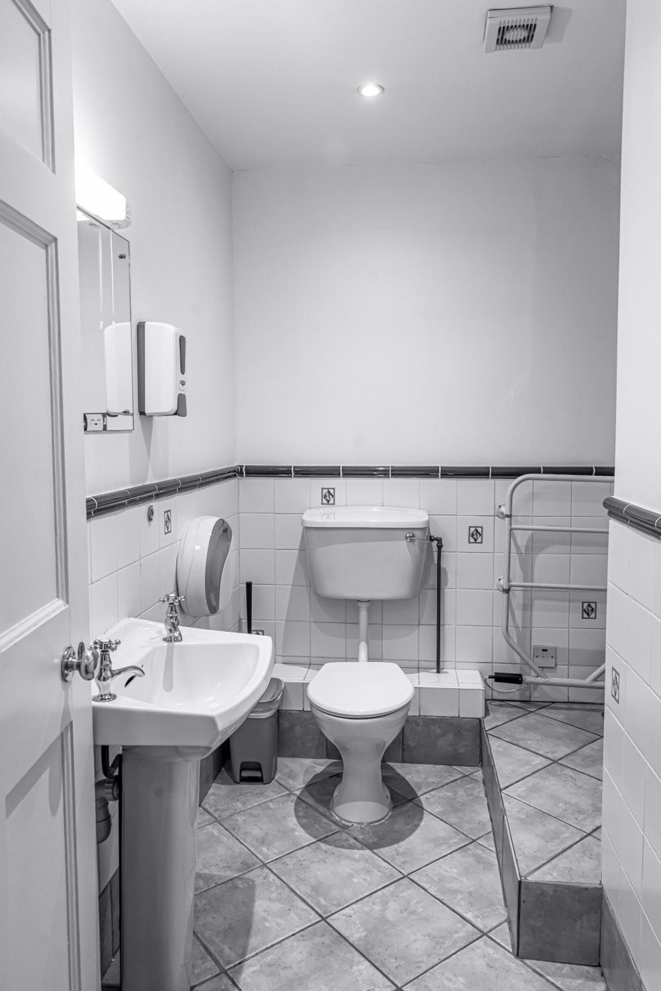 Leevin Hostel George 都柏林 外观 照片